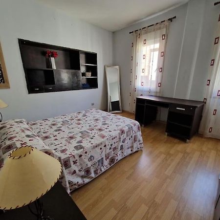 Appartement Piso En Estacion De Monforte De Lemos Extérieur photo