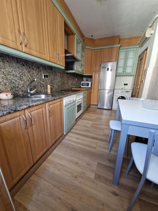 Appartement Piso En Estacion De Monforte De Lemos Extérieur photo